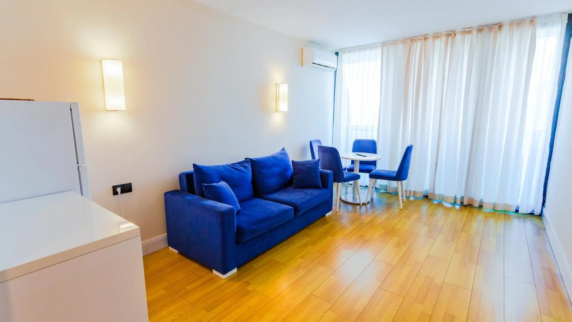 Seasonal - Beautiful Apartments Near The Sea - Orbi City N4 Batumi 0*,  Georgia
