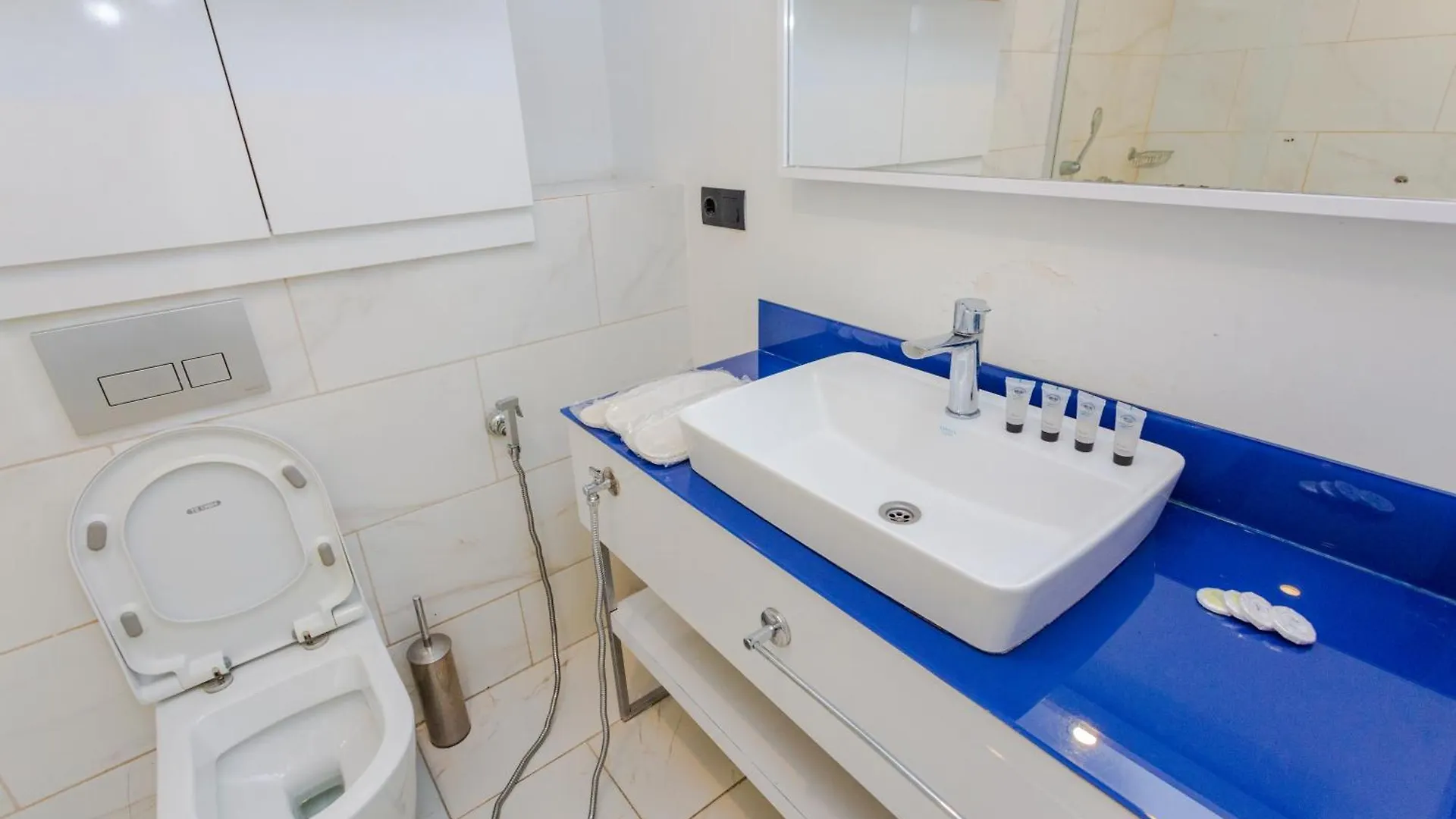 Seasonal - Beautiful Apartments Near The Sea - Orbi City N4 Batumi Aparthotel