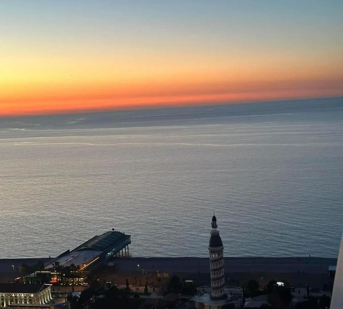 Aparthotel Seasonal - Beautiful Apartments Near The Sea - Orbi City N4 Batumi Georgia