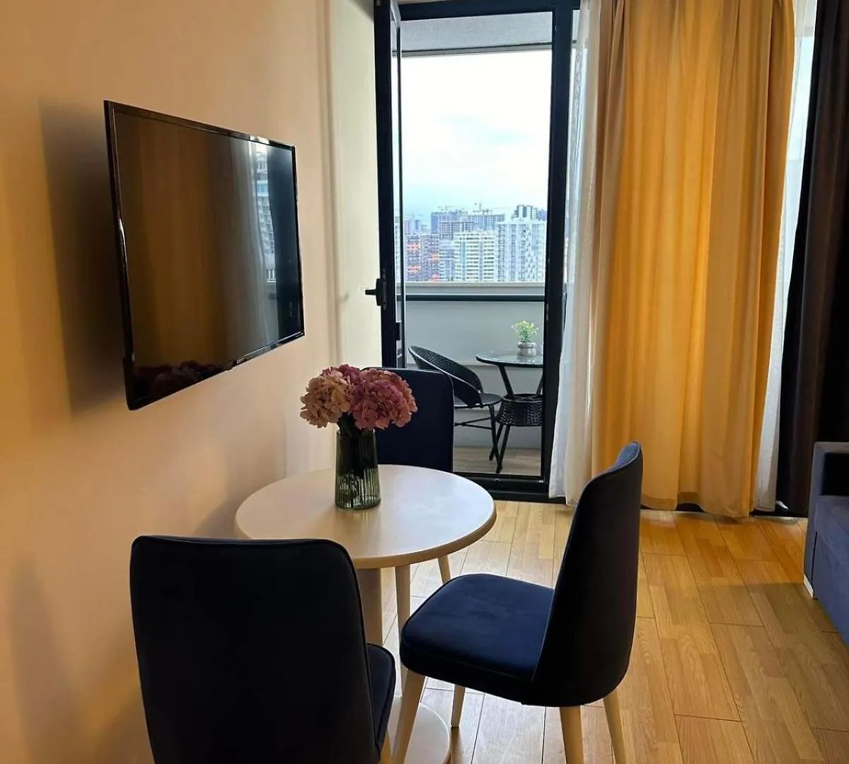 Seasonal - Beautiful Apartments Near The Sea - Orbi City N4 Batumi 0*,